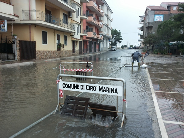 Maltempo ancora record di pioggia a Ciro Marina ilCirotano