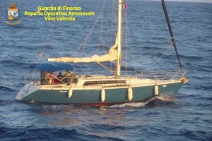 Sbarco migranti a Isola Capo Rizzuto
