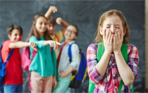 Bullismo Rischiano il carcere per stalking i Bulli che perseguitano il compagno di classe