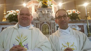 Don Pino e Don Matteo nuovi Parroci delle Parrocchie S. Maria De Plateis e S. Menna Martire di Cirò