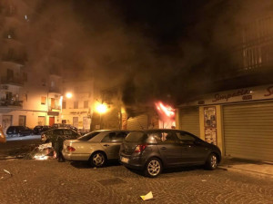 Esplosione nella notte a Crotone, esplode una Pizzeria