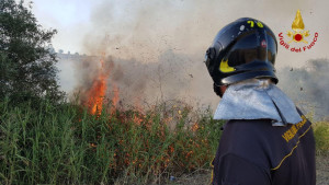 Numerosi interventi dei Vigili del Fuoco di Crotone e Ciro' Marina (1)