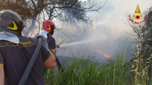 Numerosi interventi dei Vigili del Fuoco di Crotone e Ciro' Marina (2)