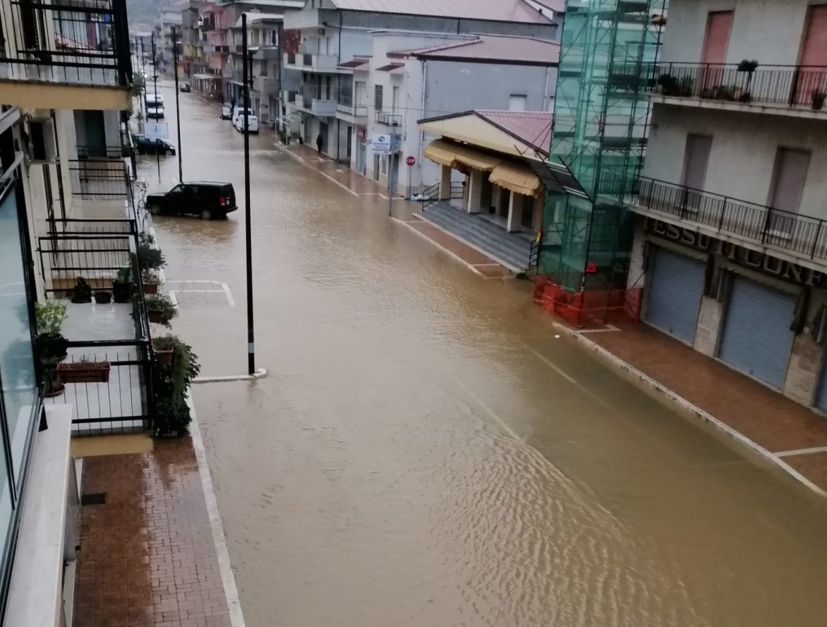 Allerta Meteo Bomba d acqua a Cir Marina la citt si sveglia